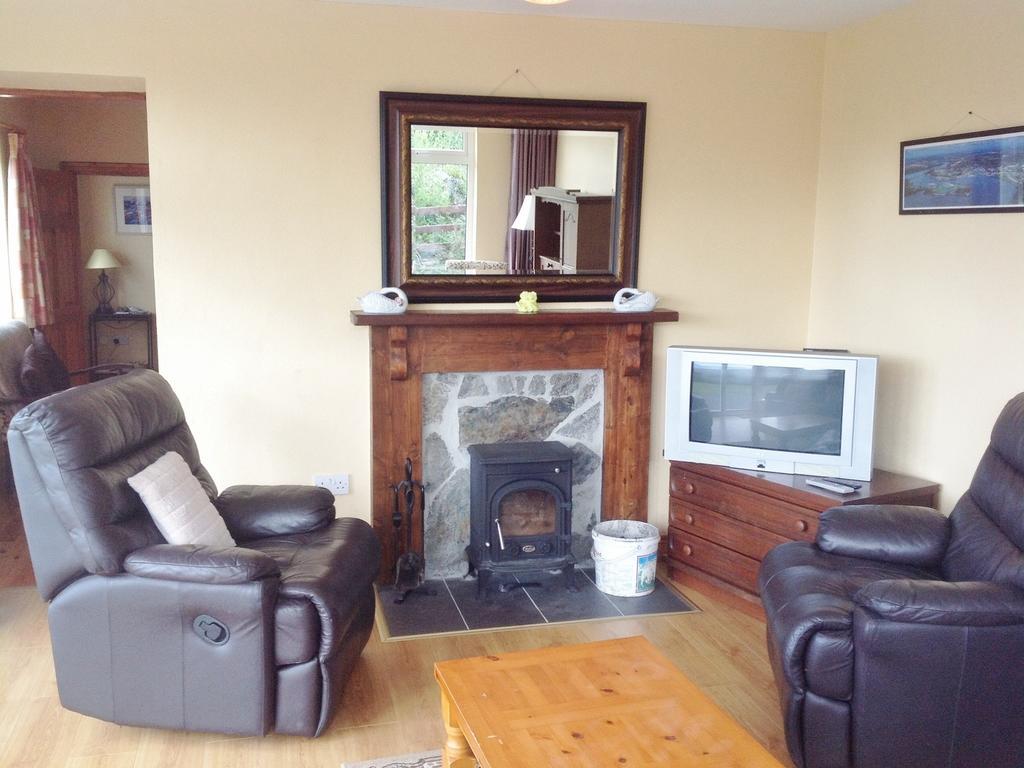 Moulamill Cottage Gouladane Room photo